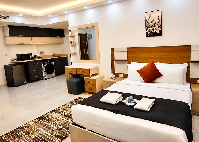 Relax At Fanadir Bay , 1br , Breakfast , & Aqua Park Apart Otel Hurgada