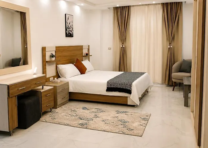 Apartmanhotel Relax At Fanadir Bay , 1br , Breakfast , & Aqua Park Gurdaka